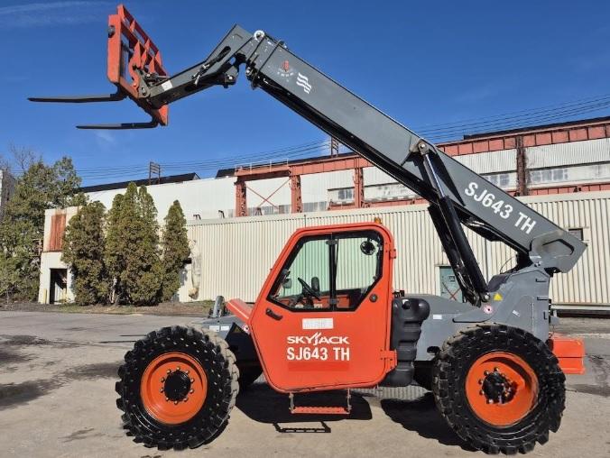 2017 Skyjack SJ643TH | 1,964 Hours | 4WD Telehandler