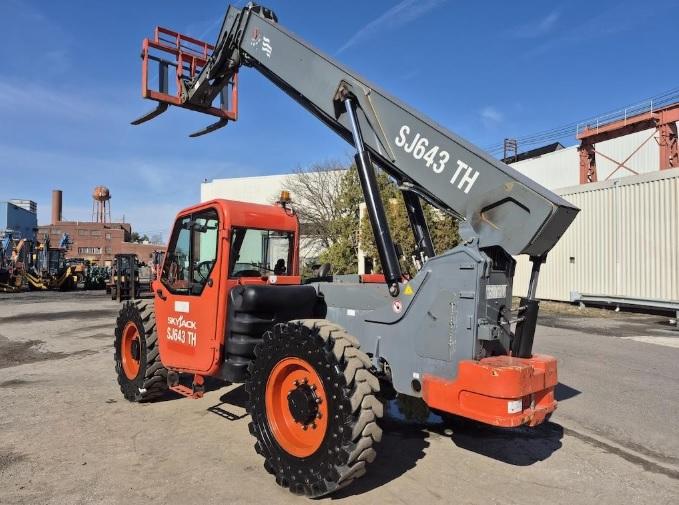 2017 Skyjack SJ643TH | 1,964 Hours | 4WD Telehandler