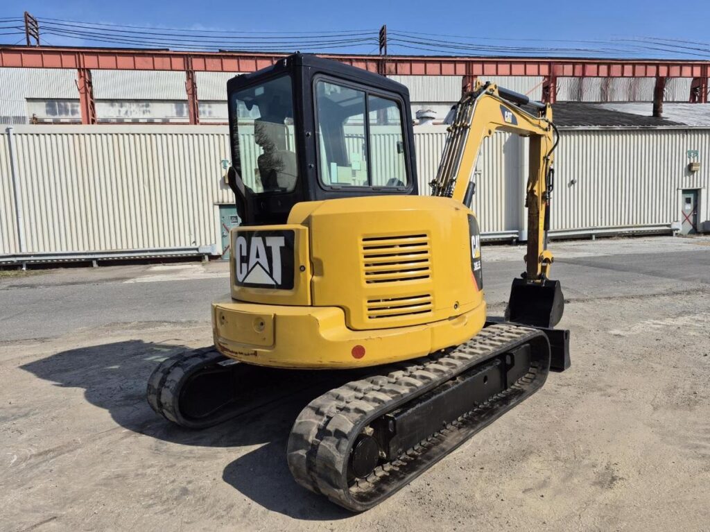 2017 Caterpillar 305.5E2 CR | 2,318 Hours | 55 HP |
